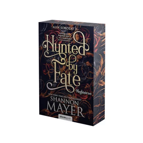 Hunted by Fate - Megkísértve - Éldekorált kiadás